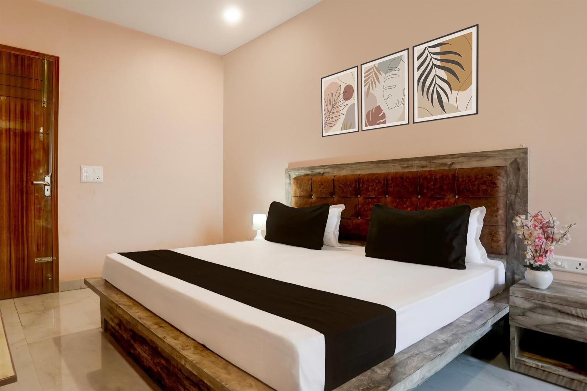 Hotel O Rana Hotel & Restaurant Meerut Eksteriør billede