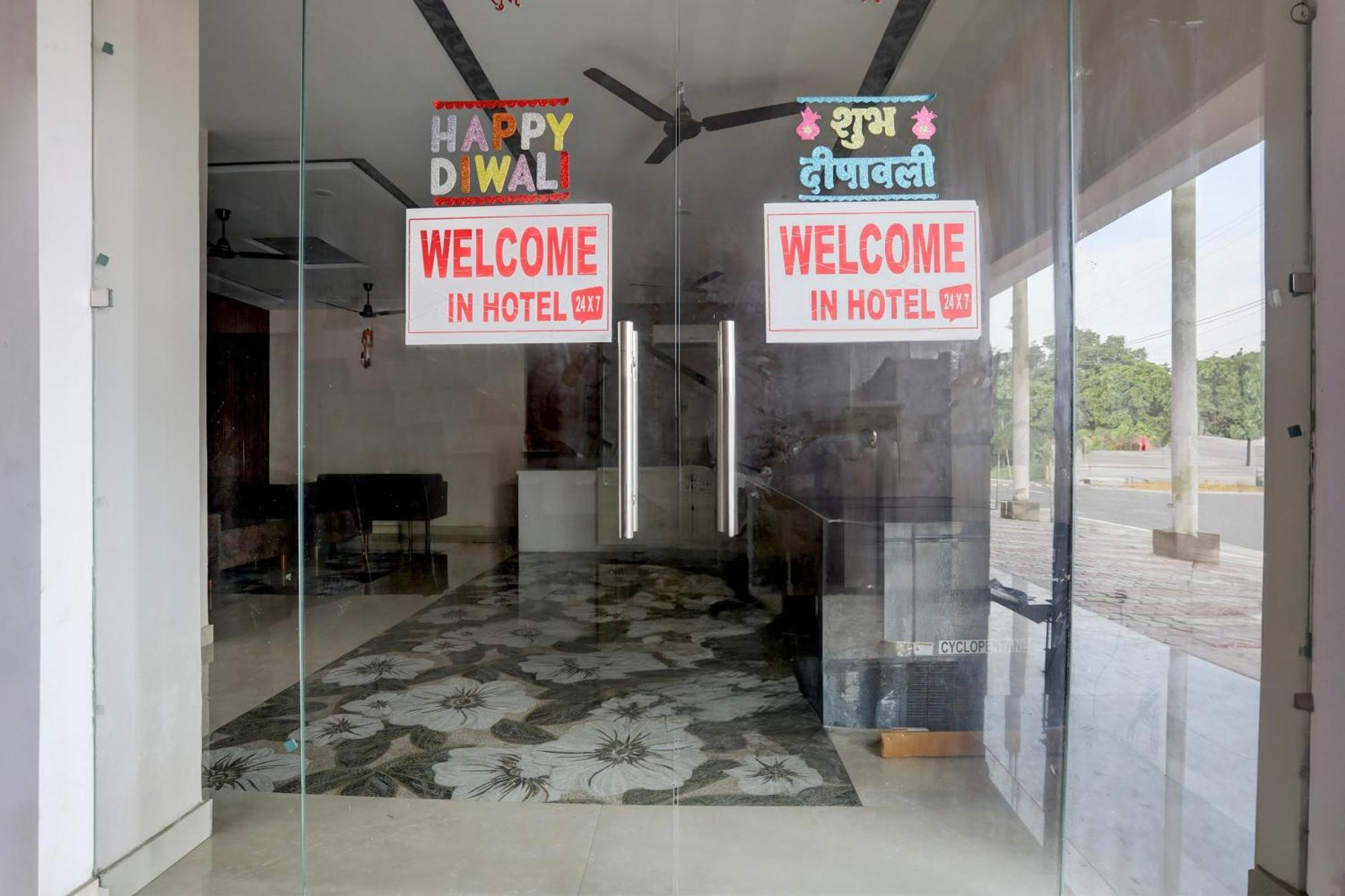 Hotel O Rana Hotel & Restaurant Meerut Eksteriør billede