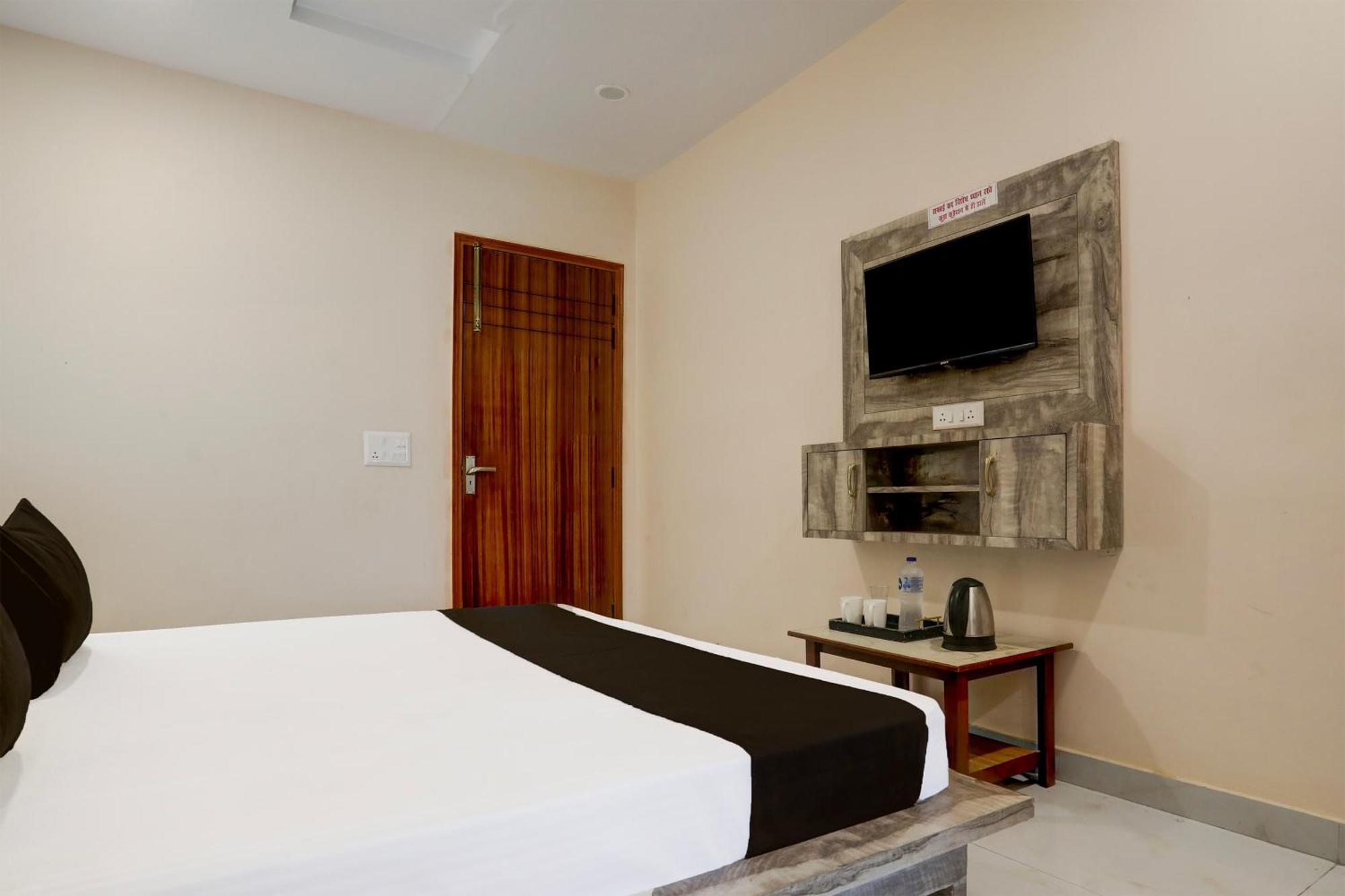 Hotel O Rana Hotel & Restaurant Meerut Eksteriør billede